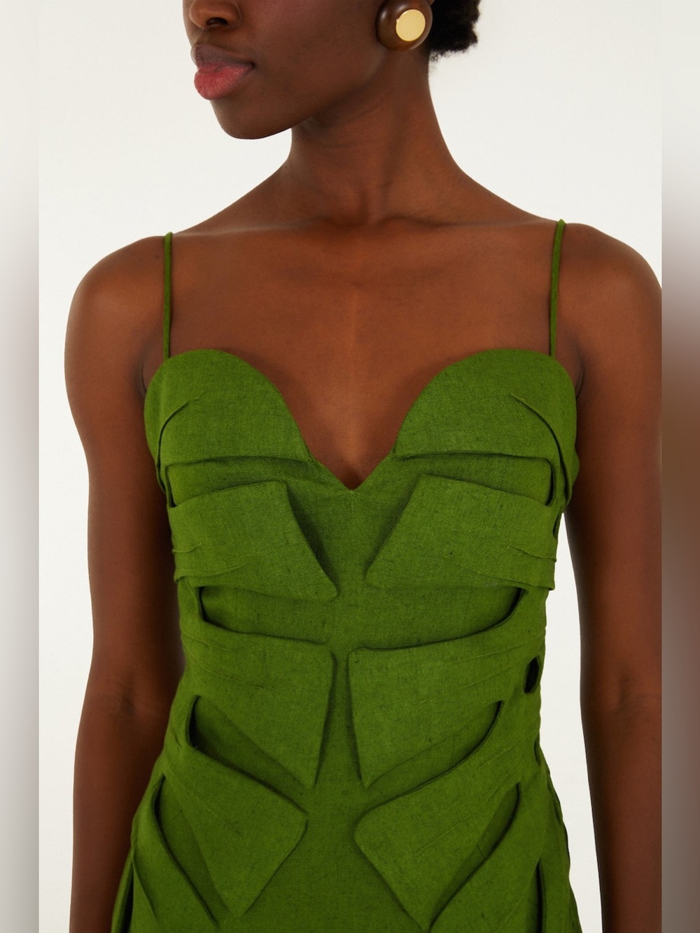 FARM Rio: GREEN MONSTERA LEAF SLEEVELESS
MAXI DRESS - Picture 4 of 11